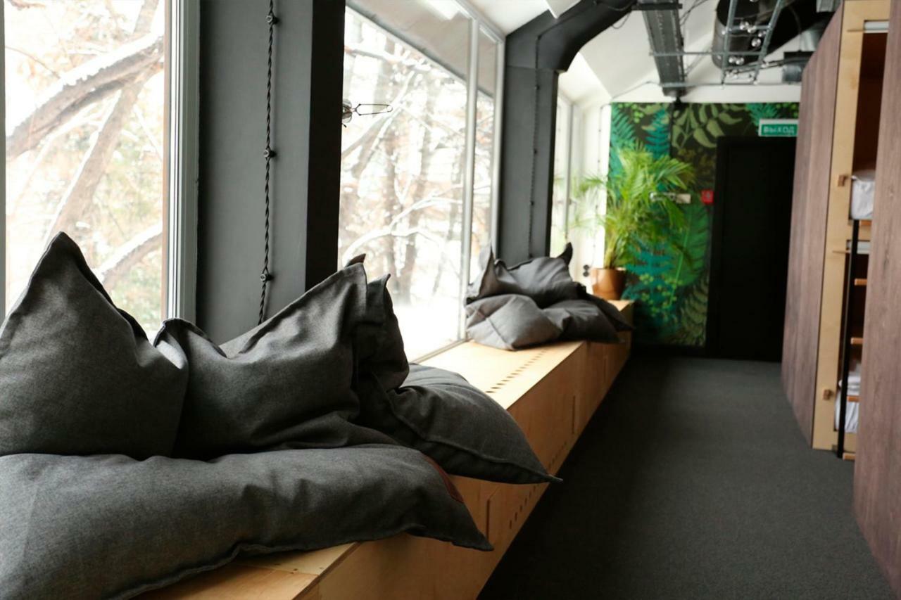 Capsule Hotel Botanist Moscova Exterior foto