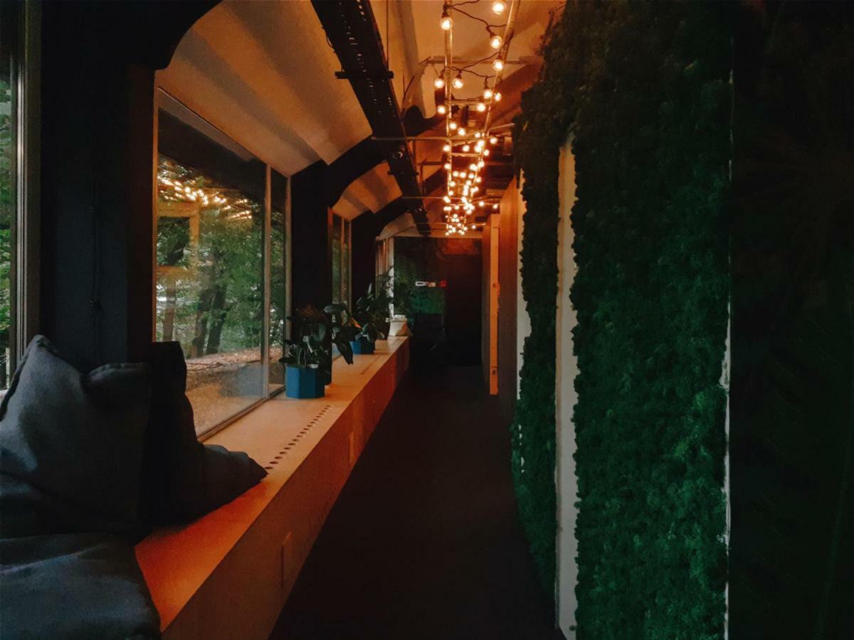 Capsule Hotel Botanist Moscova Exterior foto